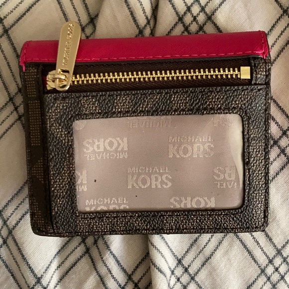 Michael kors wallet - Picture 2 of 6